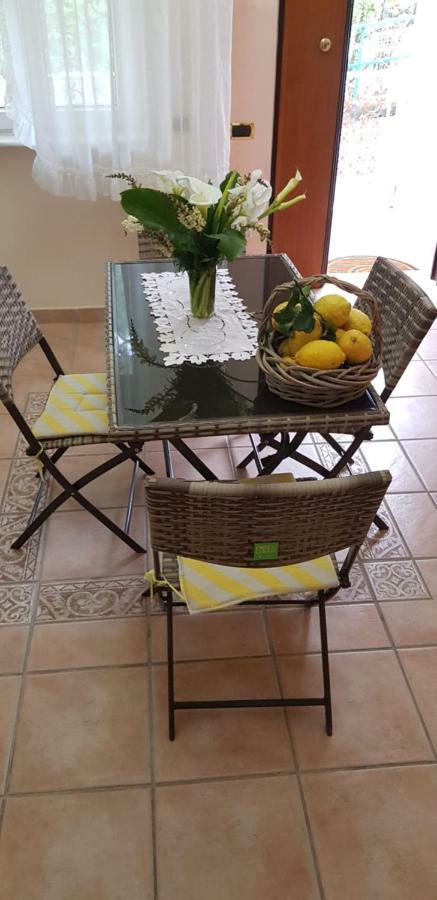 Casa Vacanza Giovanna Vietri Buitenkant foto